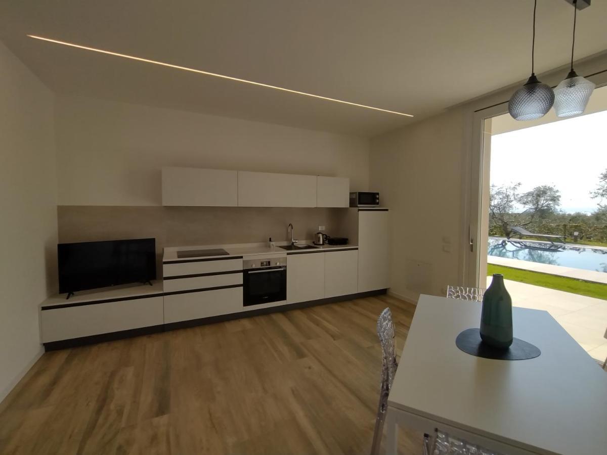 La Rondinella Apartments บาร์โดลิโน ภายนอก รูปภาพ